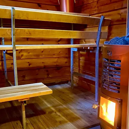 Paradsasvari Sasfeszek Appartement