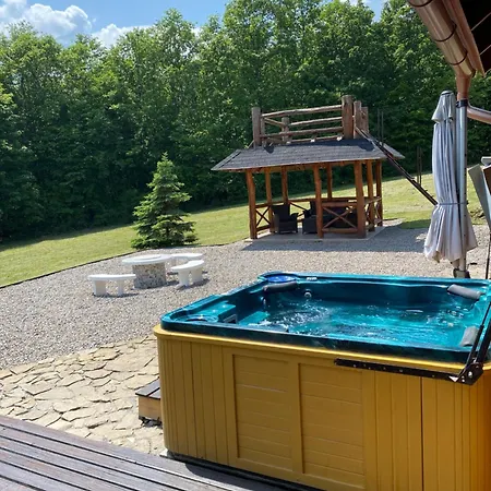 Paradsasvari Sasfeszek Appartement *